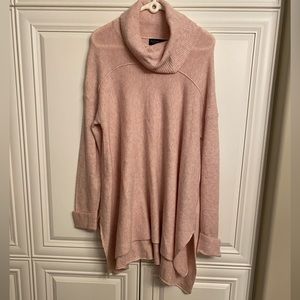 RACHEL ZOE Size Large Soft Pink Cowl Neck Long Sleeve Sweater Dress Vents